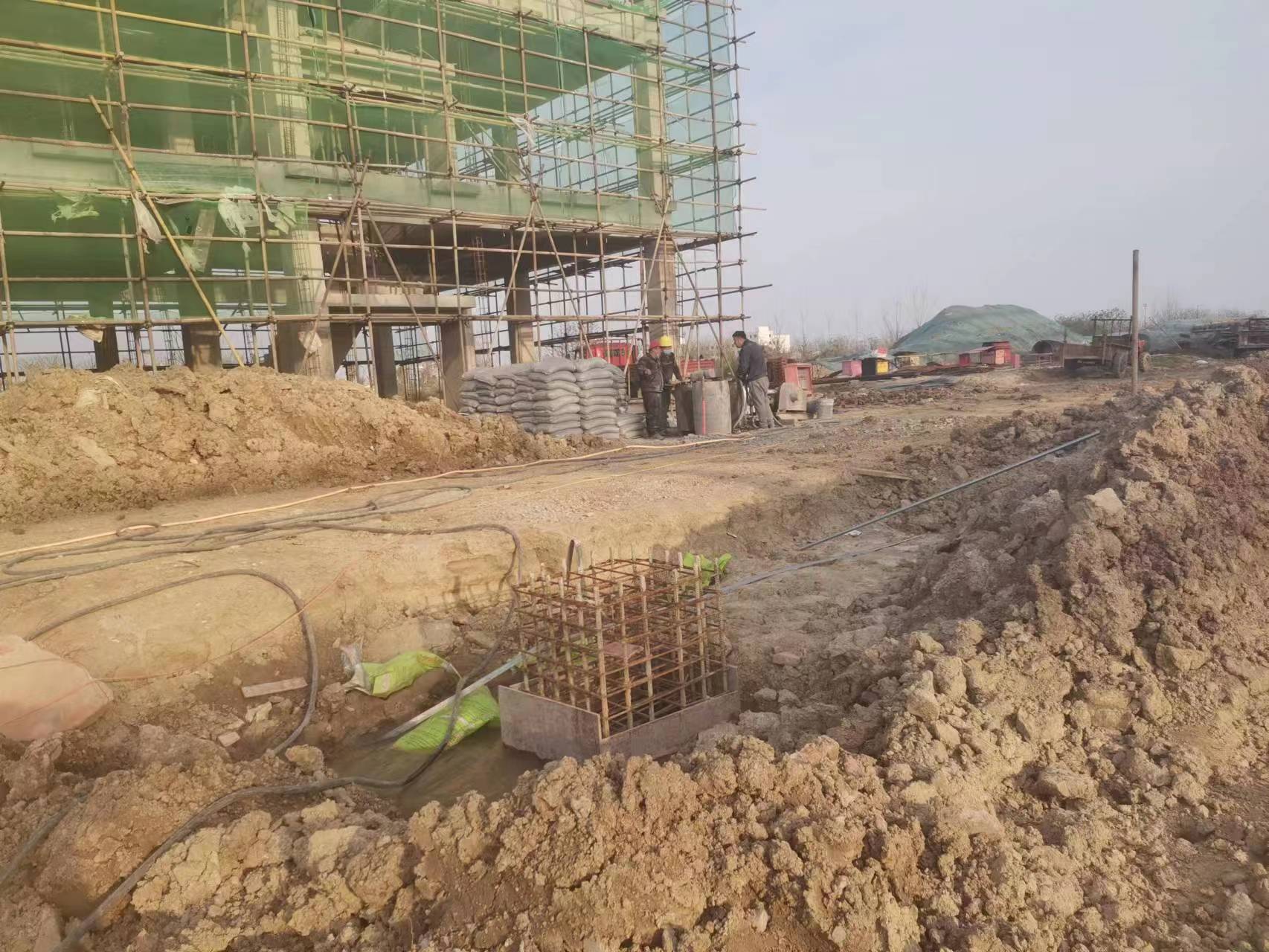 天长当桥梁出现裂缝的时候应该及时加固修补